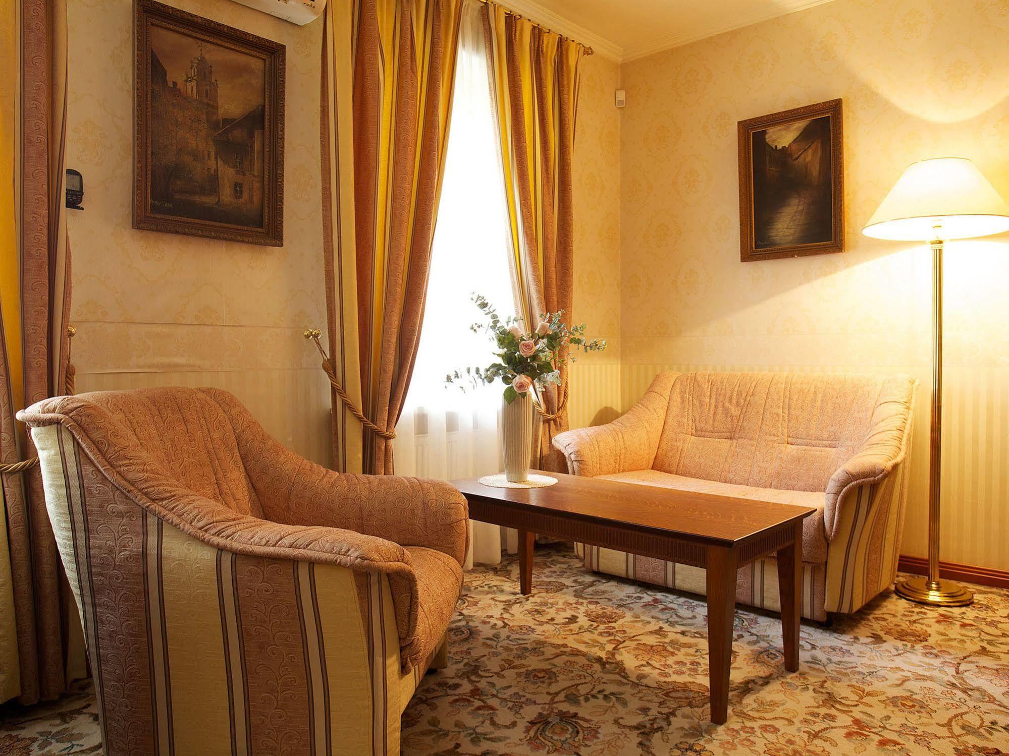 Dvaras - Manor House Вилнюс Екстериор снимка